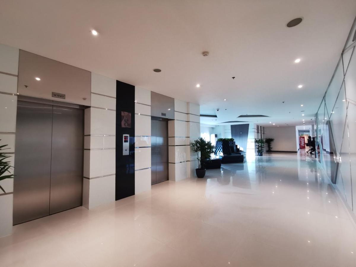 Studio Units At Sm Light Residences Condo Beside Boni Mrt Station Manille Extérieur photo